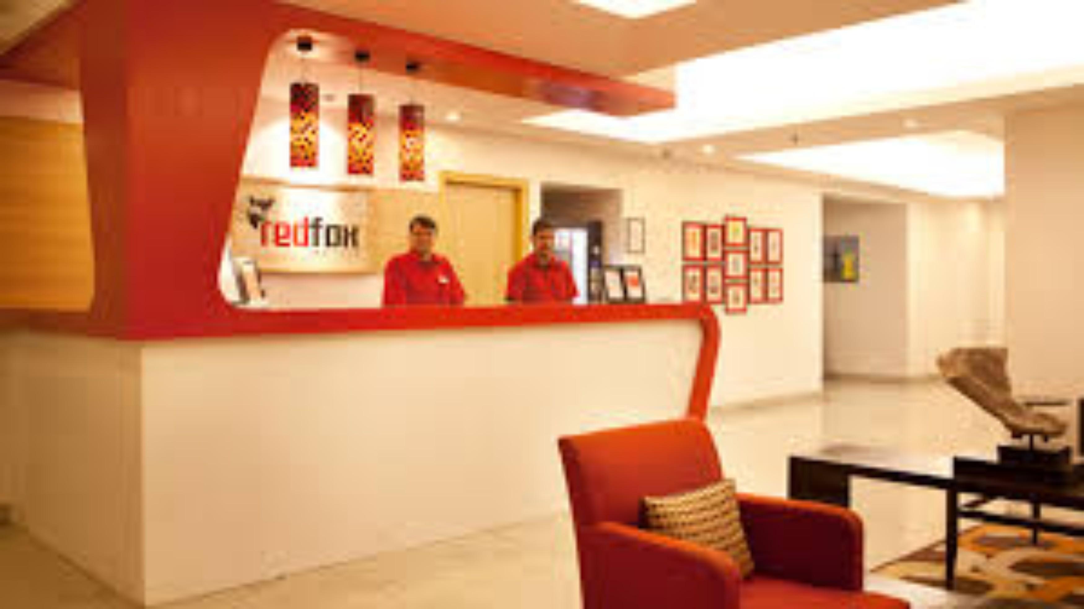 Red Fox Hotel, Csandígarh Kültér fotó